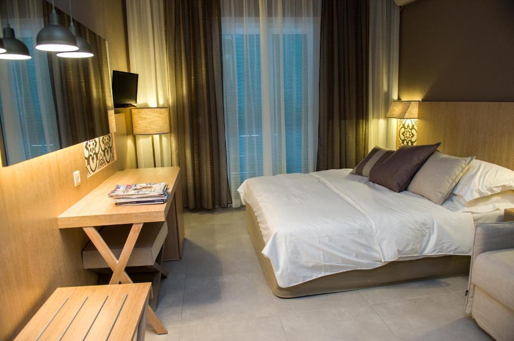Alkyon Hotel Patitiri  Room photo